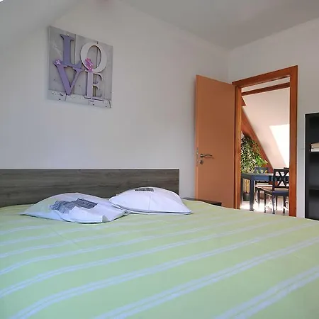 Gites Du Chateau Appartement *